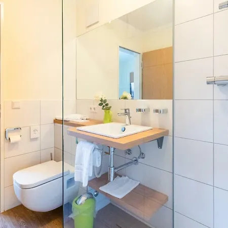 Aparthotel Inhouse - Wohnen Auf Zeit