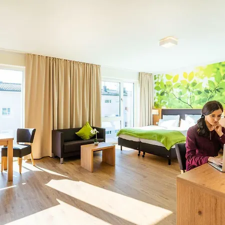 아파트호텔 Inhouse - Wohnen Auf Zeit 4*