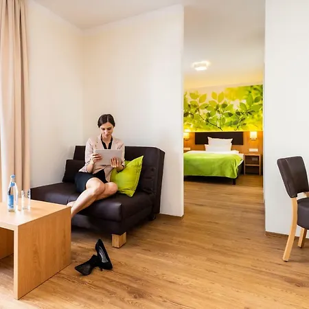 Inhouse - Wohnen Auf Zeit 4* 잉골슈타트